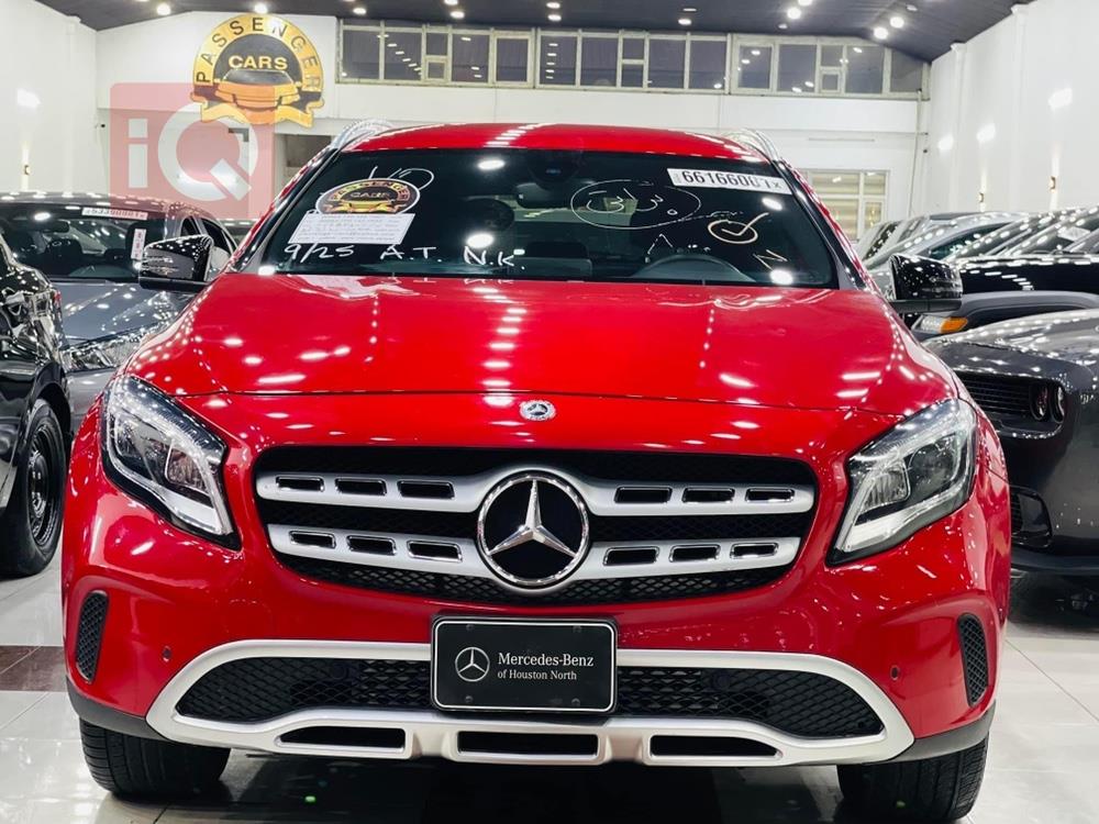 Mercedes-Benz GLA